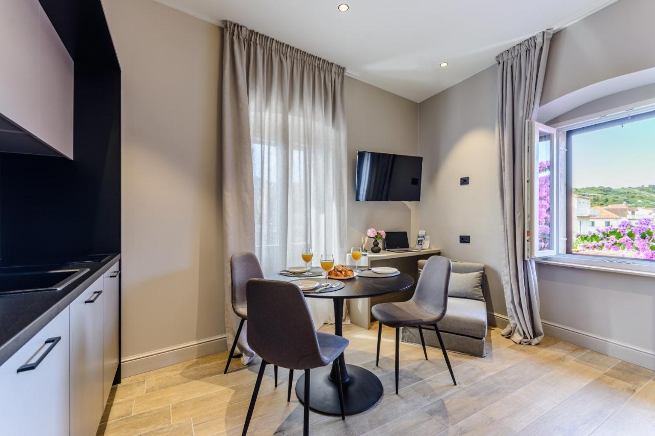 Dora Rooms And Studios Сутиван Экстерьер фото